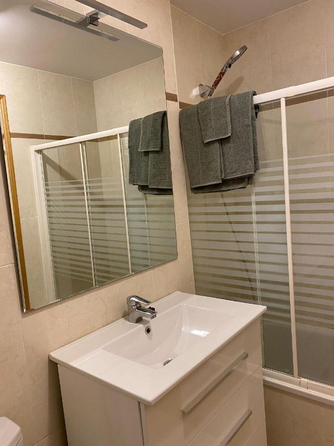 La Serna Apartment *